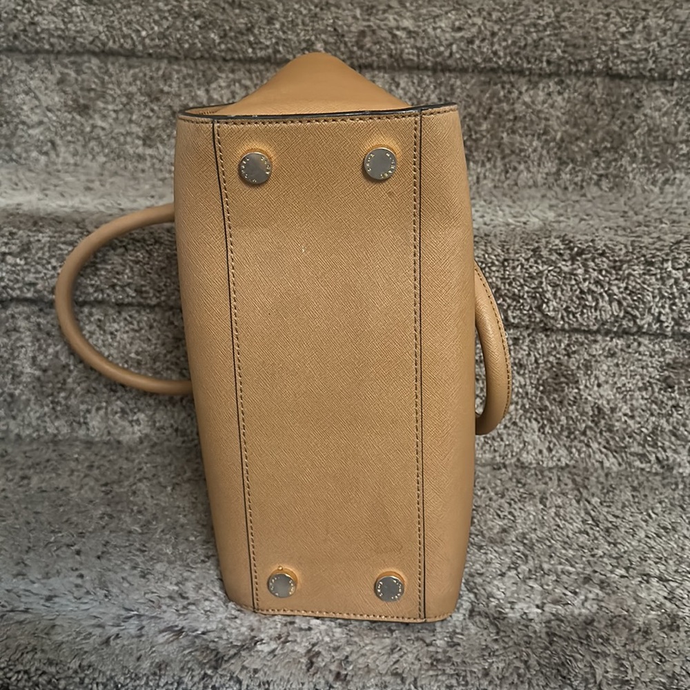 Michael Kors leather logo satchel - Picture 4 of 4